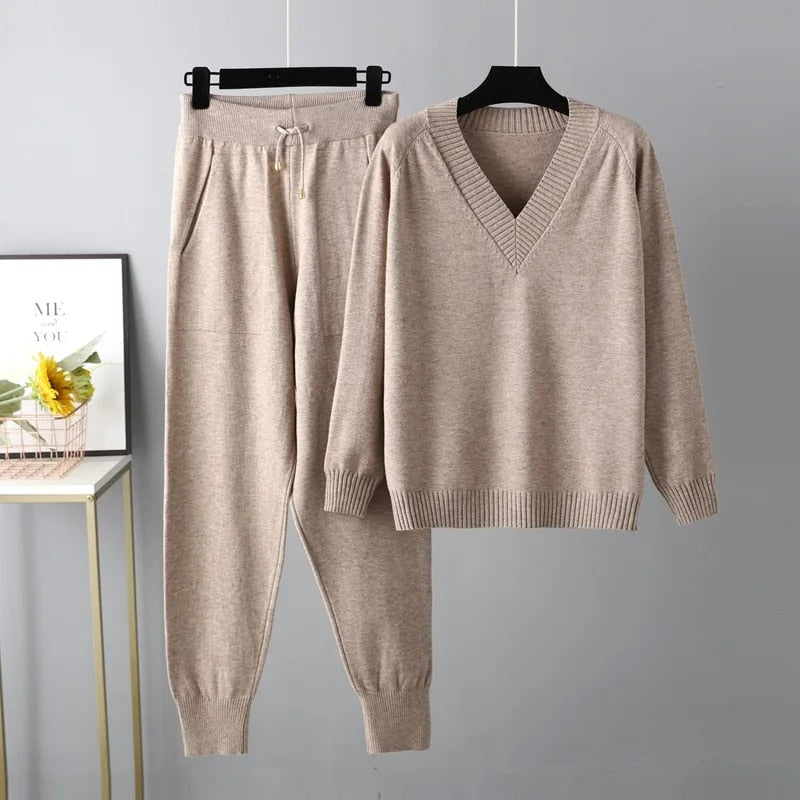 Margot completo Donna – Maglione & Pantalone in Maglia Premium, stile chic & Comfort Elegante