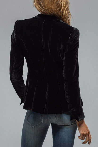 Blazer Donna indossato, vista completa