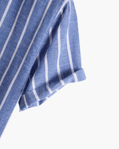 Polo Uomo blu indossato, vista completa