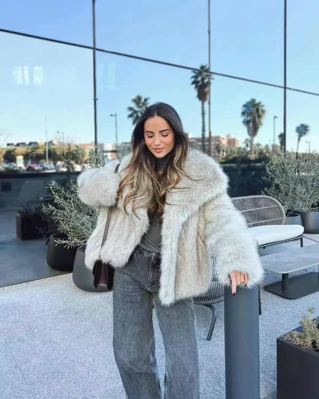 Liliana Cappotto Luxe Donna – Faux Fur Coat Ultra-Morbido al Style Elegante per l’Inverno