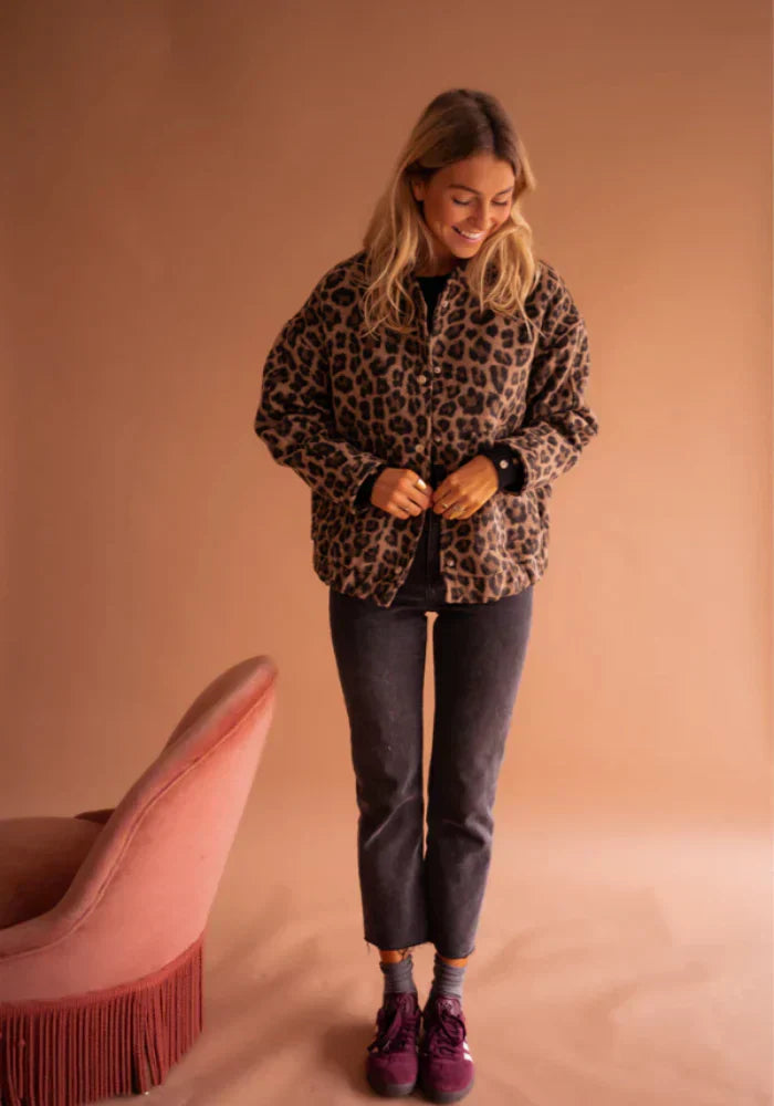 Valeria Giacca Donna – Giacca Léopard Elegante a Stampa Animal & Linea Confortevole