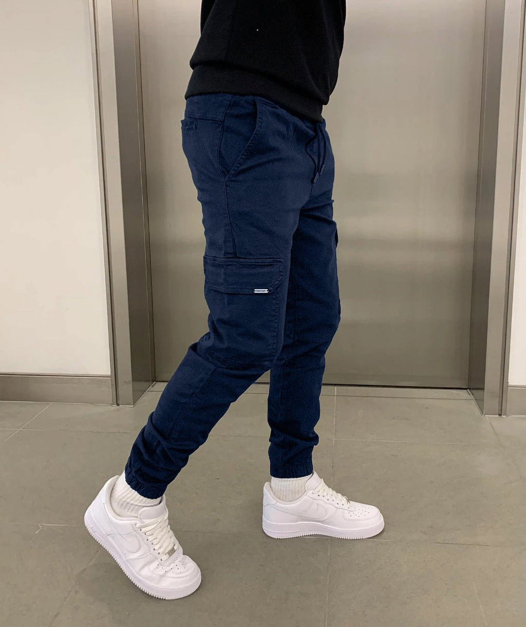 John Pantalone Uomo Elegante – Linea Moderne, Tissu Résistant & Comfort Quotidien