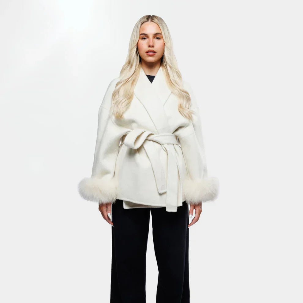 Livia Cappotto Luxe Donna – Giacca Inverno Elegante con Manches in Faux Fur & Ceinture