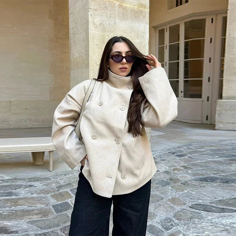 Julie Cappotto Court Donna – Col Montant Elegante, Tissu Morbido & Style Moderne