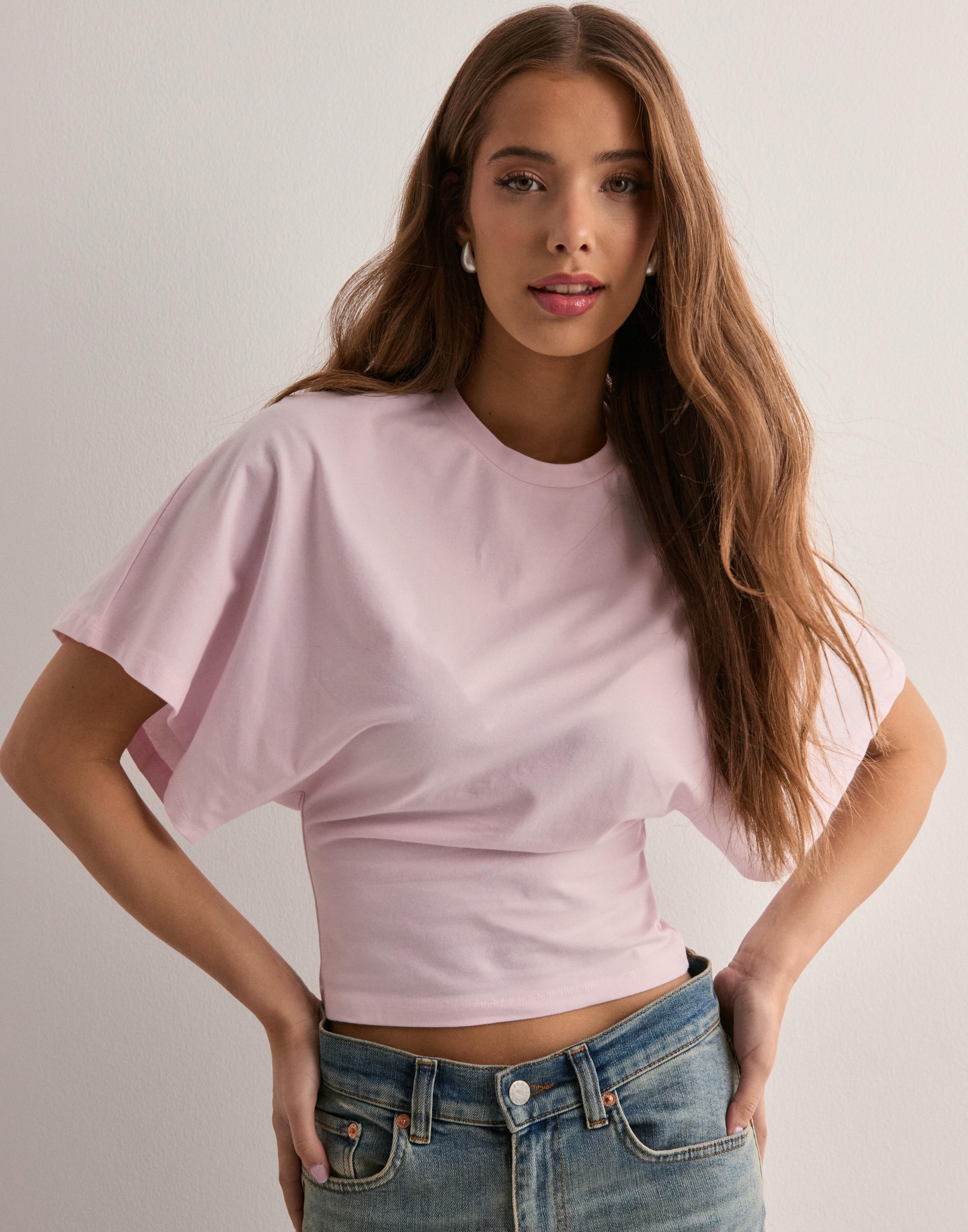 Isabelle T-Shirt Donna – T-Shirt Elegante con Manches Évasées e Linea Cintrée Flatteuse